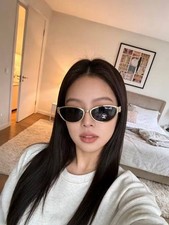 Occhiali da sole Chanel CC oro