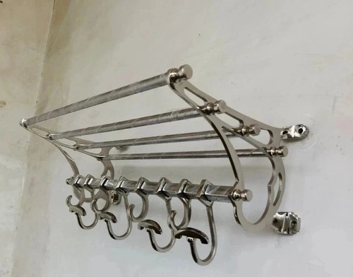 Antico portapacchi treno