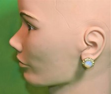 Vintage Firmato Weiss Goldtone