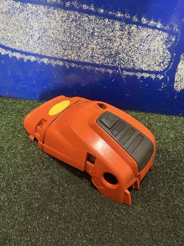 Cofano copri motore motosega