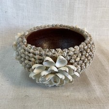 Fioriera in terracotta coperta