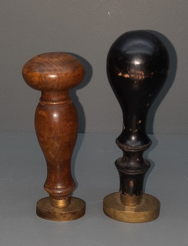 Vecchi timbri a m - 2,