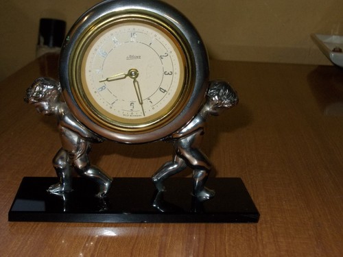 Vecchio orologio tavolo - vecchio,