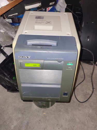 Sony dr100 digital color - sony, up-dr100