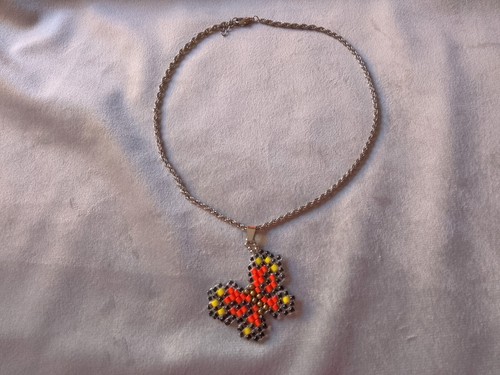 Collana con ciondolo farfalla - collana,