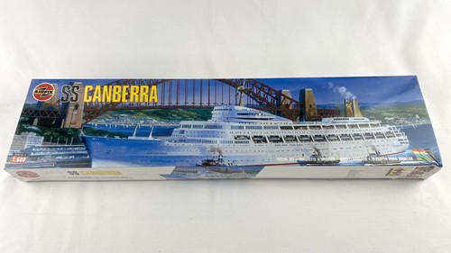 Airfix 600 canberra model - ss,