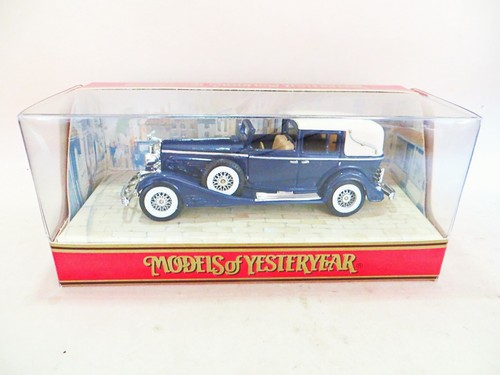 Matchbox y34 1933 cadillac 452 - matchbox,
