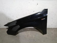 8V0821105G parafango anteriore