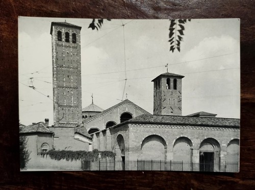 Milano basilica ambrogio - milano,