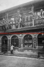 F001054 Ornate Chinese shop