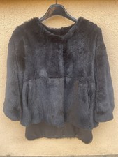 Giacca nera corta di pelliccia
