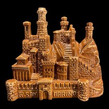 Souvenir San Marino Vintage Bottiglia in ceramica