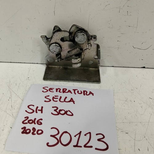 Serratura sella honda 300 - sella,