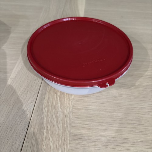 Tupperware small mixing bowl - mixing,