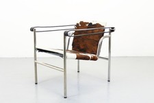 Lc1 Chair Le Corbusier Cassina Charlotte Perriand Seats