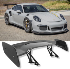 Spoiler posteriore effetto