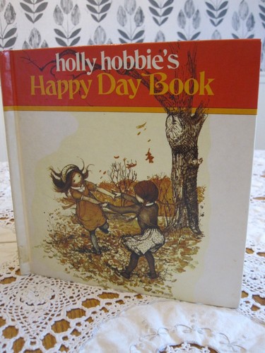 Holly hobbie happy day book - hobbie's,