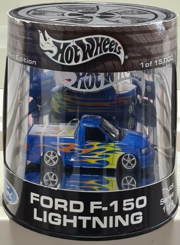 Hot wheels 2004 - hot, vetrina