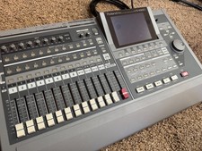 Roland VS-1680 Stazione di