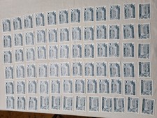 LOTTO 72 FIGURINE TUTTE DIVERSE PREZIOSI COLLECTION PUFFI VIAGGIO NELLA FORESTA