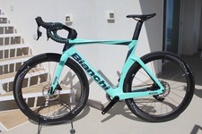 Bici corsa Bianchi Oltre Comp Rival ETap AXS 2024 in carbonio, taglia 55, nuova 