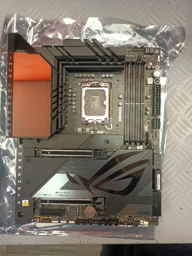 Scheda madre asus rog maximus - scheda,