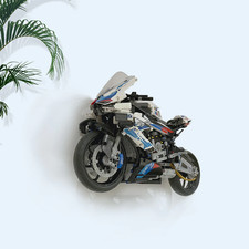 LEGO Technic BMW M 1000 RR