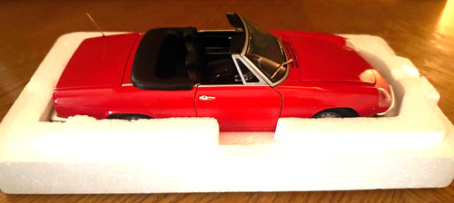 Minichamps alfa romeo 2000 - alfa-romeo,