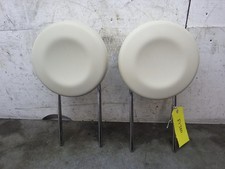 Coppia poggiatesta anteriori