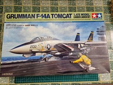 F-14A LATE (CARRIER LAUNCH SET) - TAMIYA SCALA 1/48