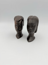 Coppia di busti africani in