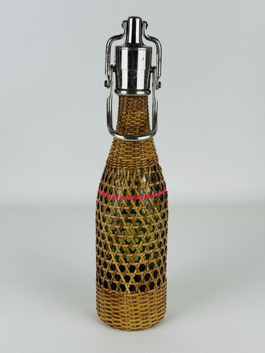 Antica bottiglia soda - antica,