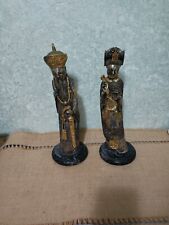 COPPIA STATUETTE CINESI CON BASE IN MARMO LAMINA DI ARGENTO E DECORO IN ORO