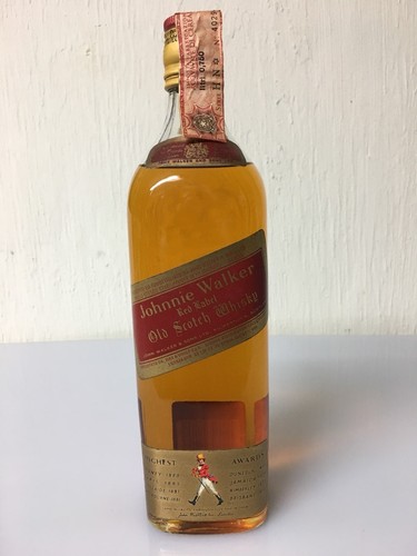 Johnnie walker red label old - johnnie,