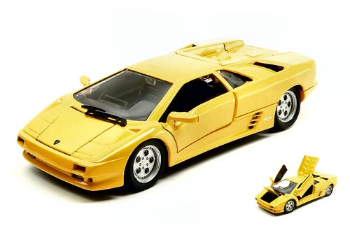 Modellino auto scala 24 - scala, 1:24