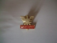 Pins club des - de, d