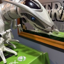 T-Rex WowWee Roboraptor con