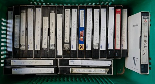 Videocassette titoli famosi
