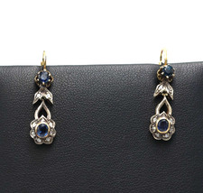 Orecchini in stile antico in