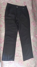 Pantaloni neri eleganti