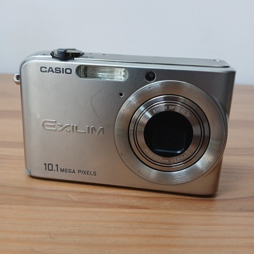 Fotocamera digitale casio - fotocamera,