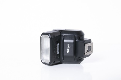 Nikon 300 speedlight - nikon, sb-300