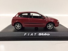 1:43 NOREV 771011 FIAT STILO 