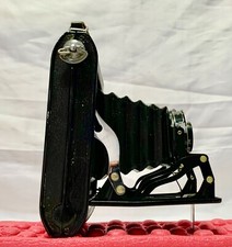 Antica macchina fotografica