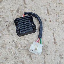 Regolatore di tensione