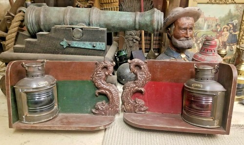 Starboard and port - starboard, lamps