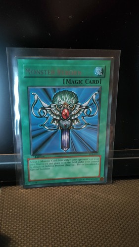 Carta monster reborn oh - yu,