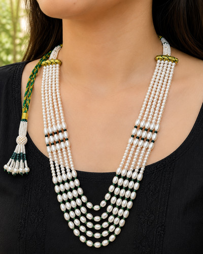 Collana strati giada - a, in