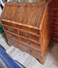 Mobile a ribalta e cassetti del '700