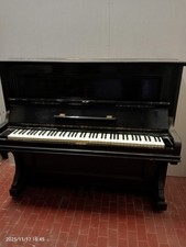 pianoforte verticale usato